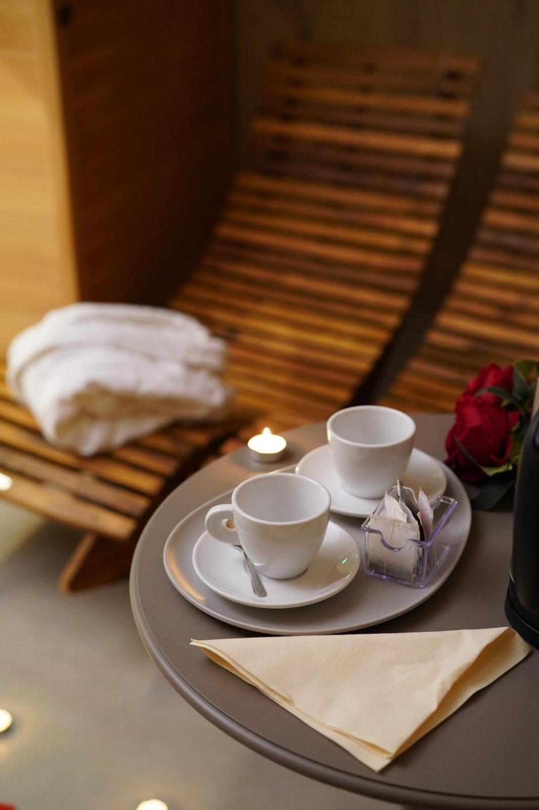 B&B Suites&Rooms Piazza Dei Martiri Catania Luaran gambar