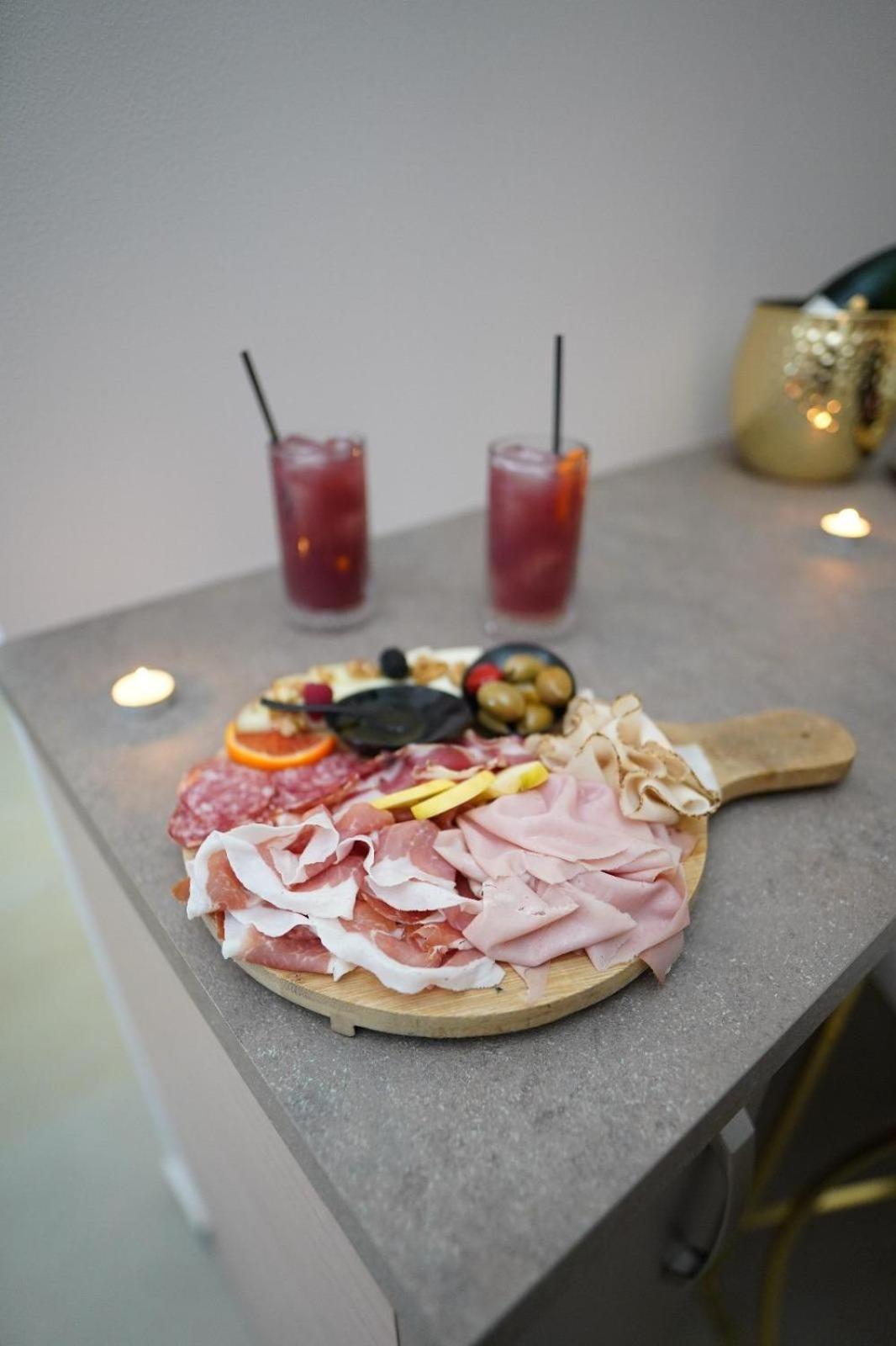 B&B Suites&Rooms Piazza Dei Martiri Catania Luaran gambar