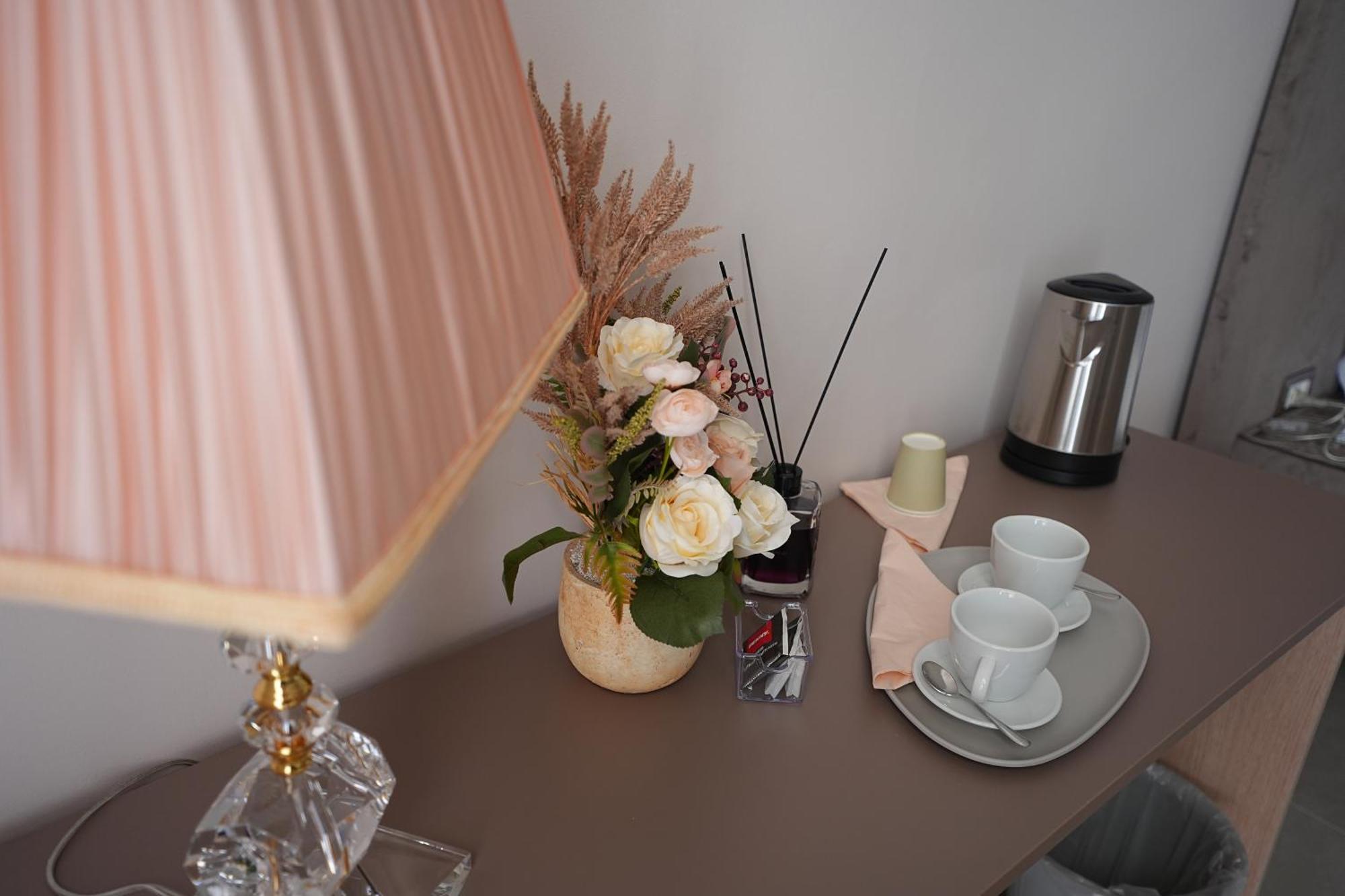 B&B Suites&Rooms Piazza Dei Martiri Catania Luaran gambar