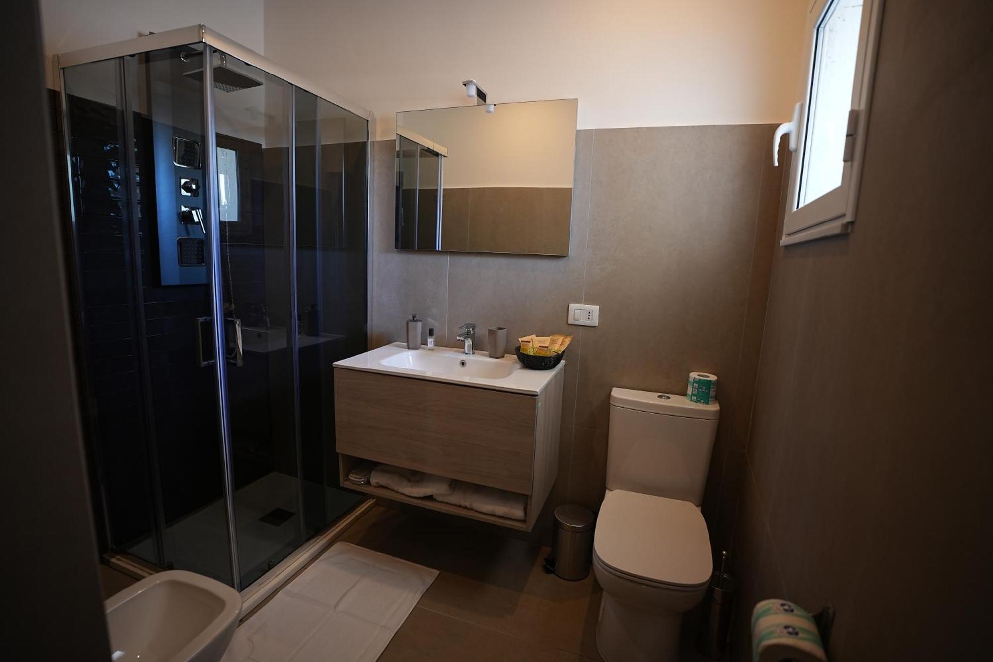 B&B Suites&Rooms Piazza Dei Martiri Catania Luaran gambar